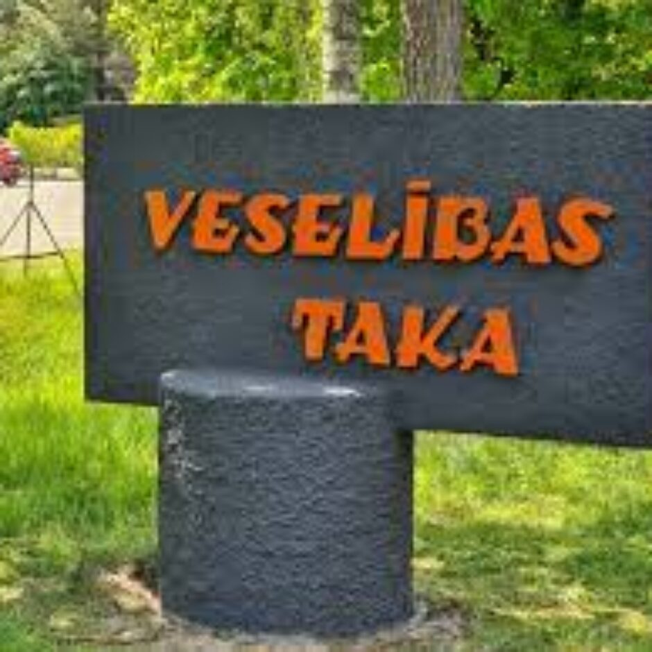 Veselības taka uzraksts