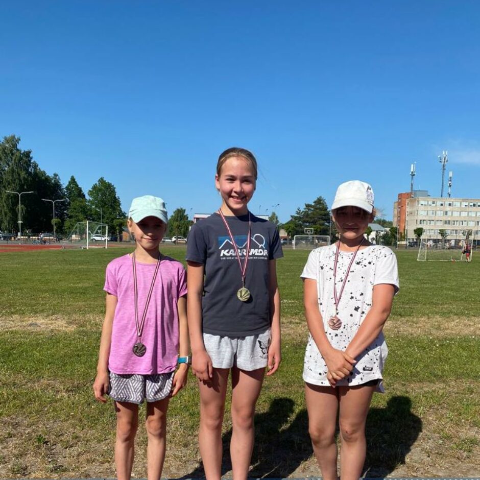 Kontrolnormatīvu sacensību medaļnieki