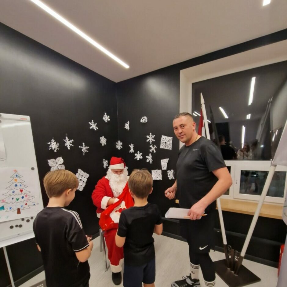 Ziemassvētku pasākums Ozolnieku Sporta skolā