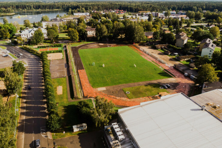 Ozolnieku sporta skolas stadions