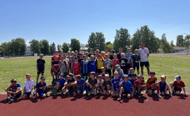 Kontrolnormatīvu sacensību kopbilde